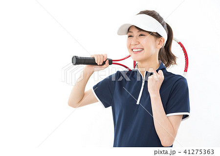 若い女性　テニス 41275363