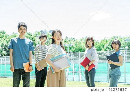 大学生・専門学生　イメージ 41275637