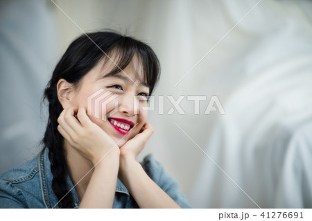 笑顔 微笑 微笑み 41276691