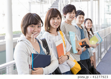 大学生・専門学生　イメージ 41277923