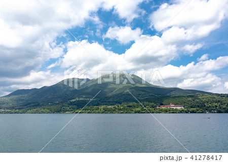 箱根　観光船から眺める芦ノ湖の風景 41278417