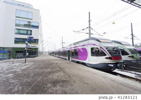 ヘルシンキ　フィンランド　列車 41283121
