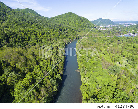 豊平川の上流（空撮） 41284796
