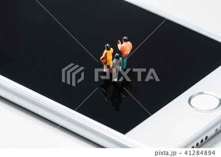 スマホと人々 スマホと人々 41284894