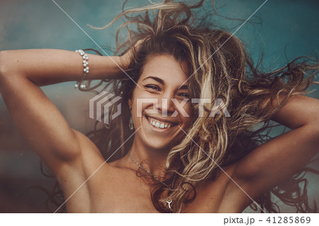 Young woman portrait Young woman portrait 41285869