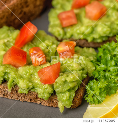sandwiches with latin mexican sauce guacamole 41287005