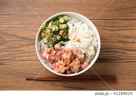ネギトロ丼 41289024