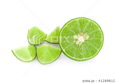 lime slice isolated on white background 41289612