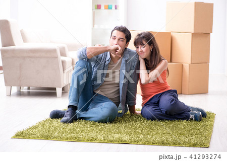 Young family moving to new house after final payment Young family moving to new house after final payment 41293274