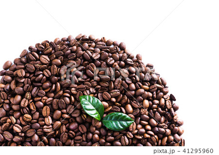 Coffee beans background 41295960