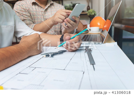 Engineer and Architect concept 41306018