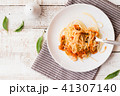 Spaghetti pasta with bolognese sauce and parmesan  41307140