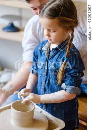 pottery courses handmade hobby workshop student 41308007