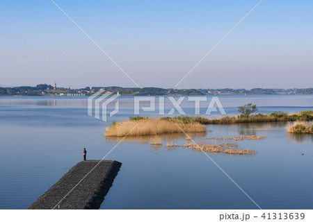 宮城の朝の長沼ダム 41313639