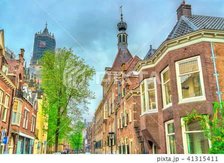 Traditional houses in Utrecht, Netherlands Traditional houses in Utrecht, Netherlands 41315411