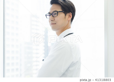 医師のポートレイト 41318803