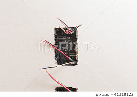 電源コンセント 41319122