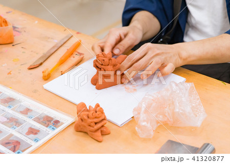 沖縄　シーサー作り体験 41320877