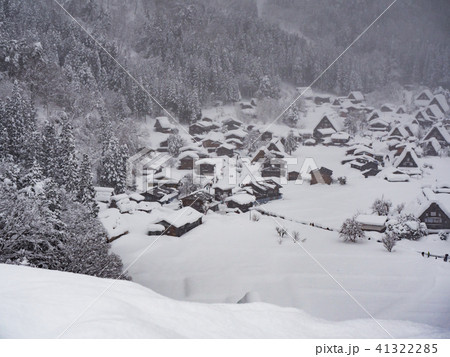 白川郷　合掌造り集落 41322285