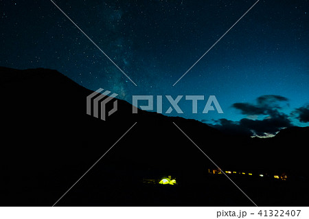 登山:山上の夜 登山:山上の夜 41322407