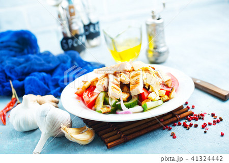 salad salad 41324442