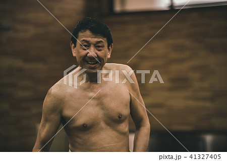 Sumo wrestling Sumo wrestling 41327405