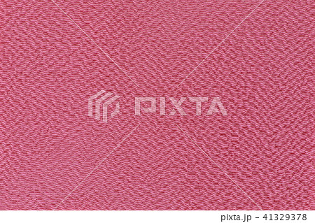 赤色ちりめん生地のテクスチャ 41329378