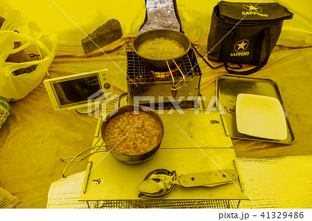 北比良峠でツエルト泊を夜景を肴にお酒が美味しかった！ 41329486