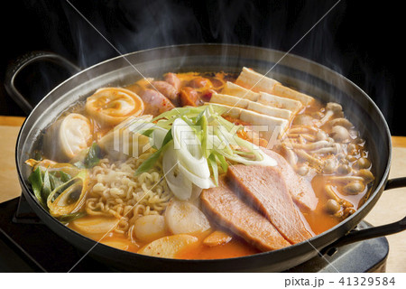韓国の美味しいチゲ鍋 41329584