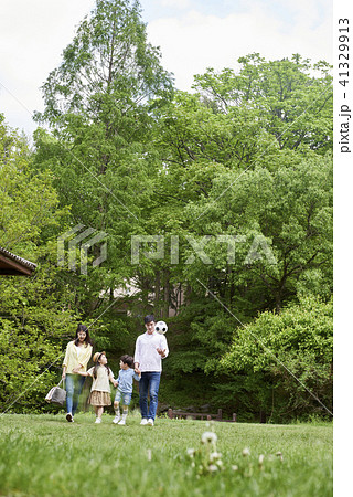 家族 ファミリー 公園 41329913