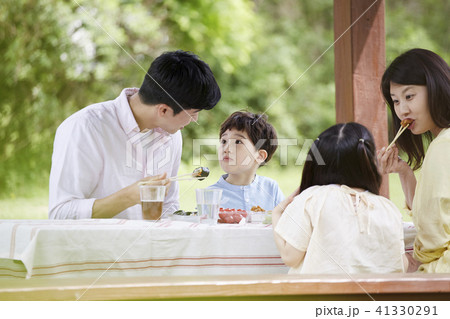 息子 お父さん 父 41330291