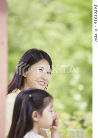 娘 屋外 室外 41330293