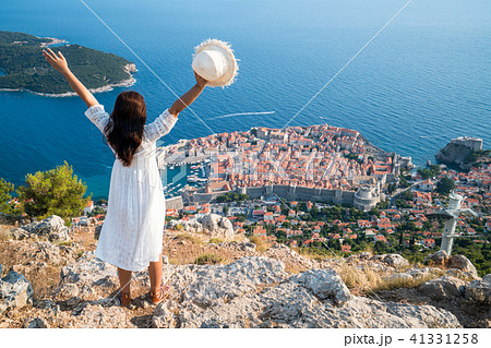 Traveller looking at view of Dubrovnik, Croatia 41331258