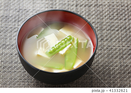 絹さやと豆腐の味噌汁27 絹さやと豆腐の味噌汁27 41332621