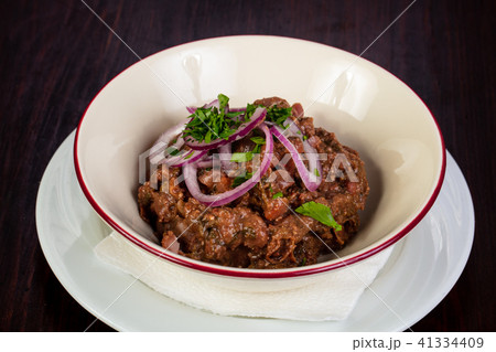 Pulled pork with onion Pulled pork with onion 41334409