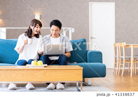 若い夫婦(パソコン) 若い夫婦(パソコン) 41338637