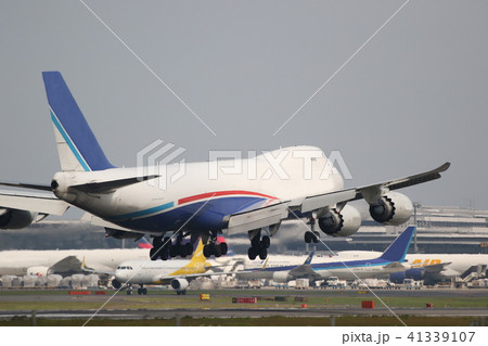 B747の貨物機 41339107