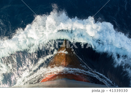 Red rusty bulb of a tanker. Red rusty bulb of a tanker. 41339330