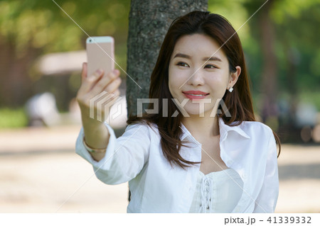 Taking a rest a sunny day  41339332