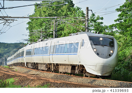 北陸本線　細呂木－芦原温泉　JR西日本　681系T14＋683系4000番台　T41　サンダーバード 41339693