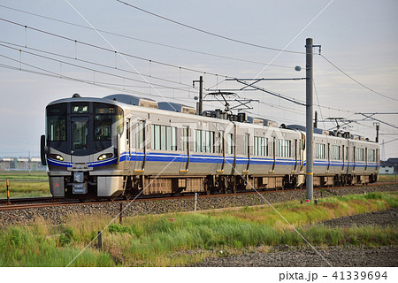 北陸本線 美川-加賀笠間 JR西日本 521系 J16編成(金沢)+521系( 北陸本線 美川-加賀笠間 JR西日本 521系 J16編成(金沢)+521系( 41339694