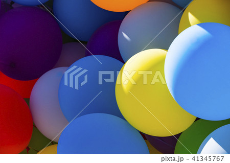 Background of a set of colored balloons on the sky 41345767