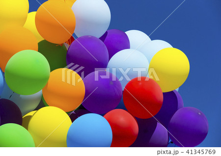 Background of a set of colored balloons on the sky 41345769