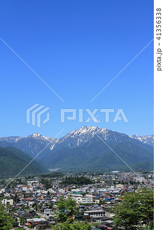 初夏の北アルプス山麓 長野県大町市 初夏の北アルプス山麓 長野県大町市 41356338