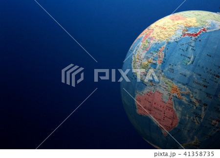 地球儀　環境イメージ　宇宙イメージ 41358735