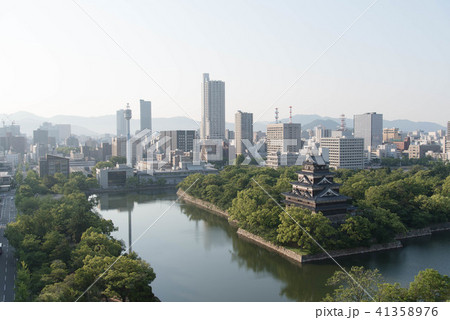 広島城全景と広島市街の風景 41358976