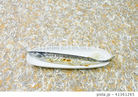 焼き秋刀魚 41361265