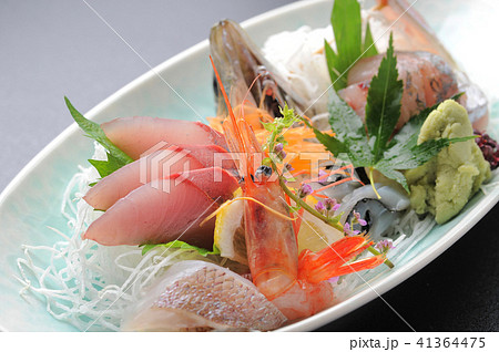 刺身盛り合わせ 刺身盛り合わせ 41364475