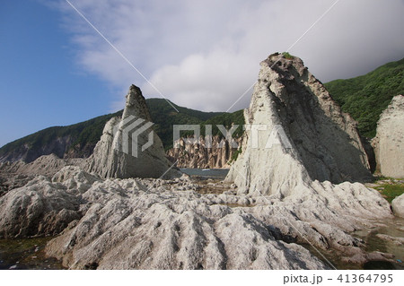 青森県下北半島　仏ヶ浦の奇岩 41364795