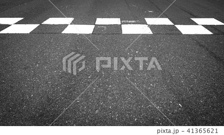 Start and Finish motor race line in circuit Start and Finish motor race line in circuit 41365621